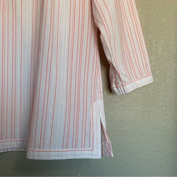 UNTUCKit Women’s Coral Stripe Cotton Durfort Tunic Top Size 8 NWT - Picture 4 of 15